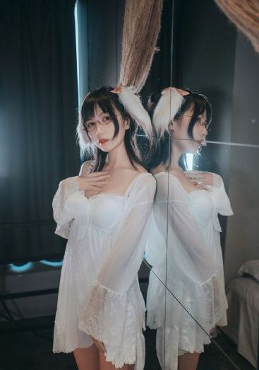 女寡妇躁男老师_1080P完整在线观看