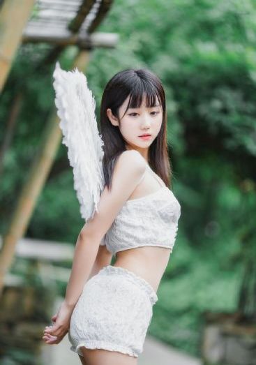 二百者也媳妇照片_快播高清无删减WWW