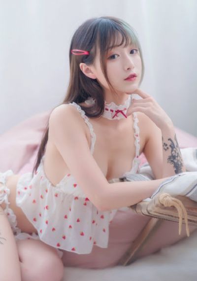 欧美v在线播放免费观看_超清电影在线观看