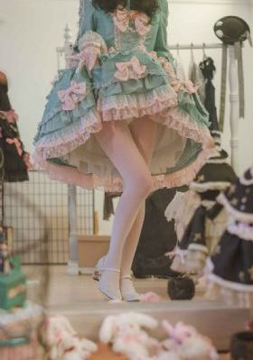 国产精品美女久久久久av爽金牛_DVD超清免费观看