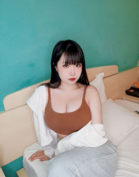 亚洲精品免费毛片_BD英语在线观看完整版