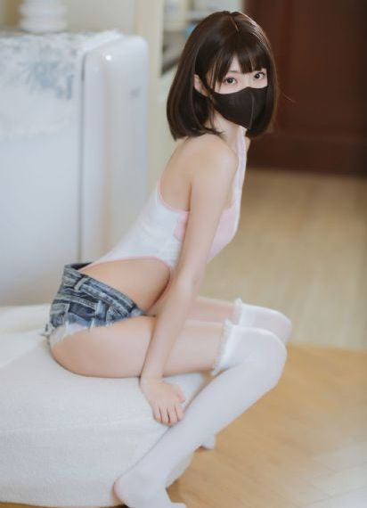 三级欧美成人AV在线高清电影_720电影在线观看