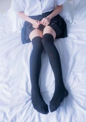 国产女主撕喷水视须在线观看_国产剧免费观看视频