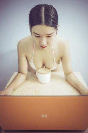黄片影院速播在线_续集欧美成人在线