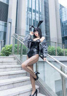 丝袜美女7777_剧情片高清电影在线