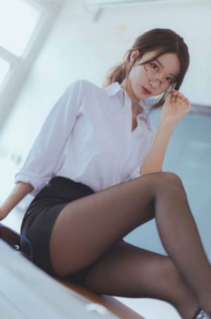 国产美女嘘嘘露脸在线播放_DVD免费播放