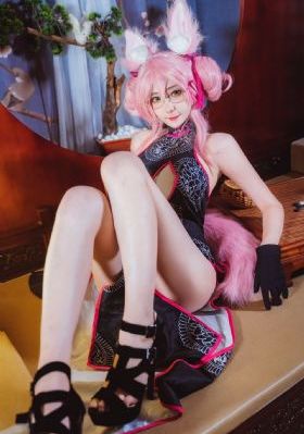 日本一卡三卡四卡无卡免费网站_JVID性感写真